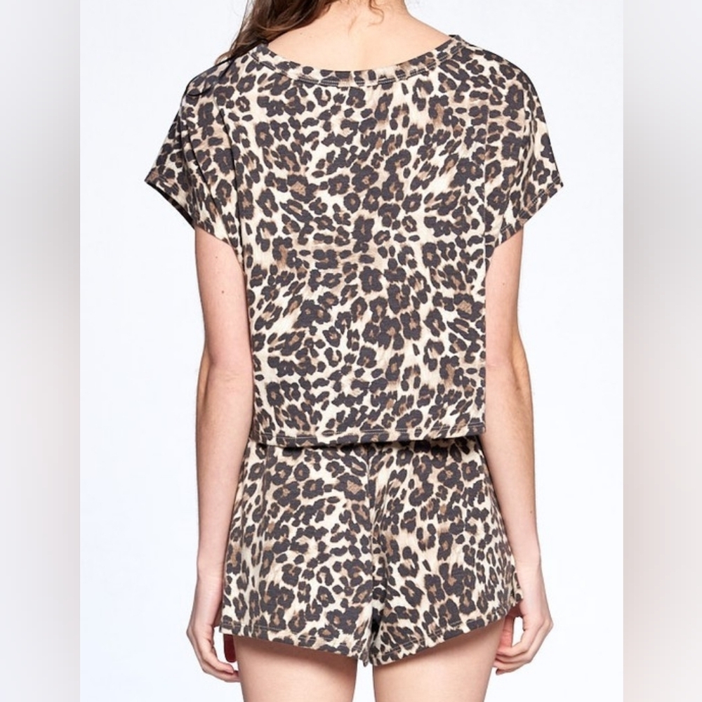 NEW Papermoon Leopard Lounge Set - Picture 5 of 5
